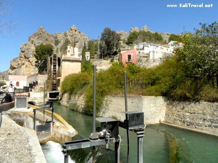 Traditional Murcia waterwheel on the river.