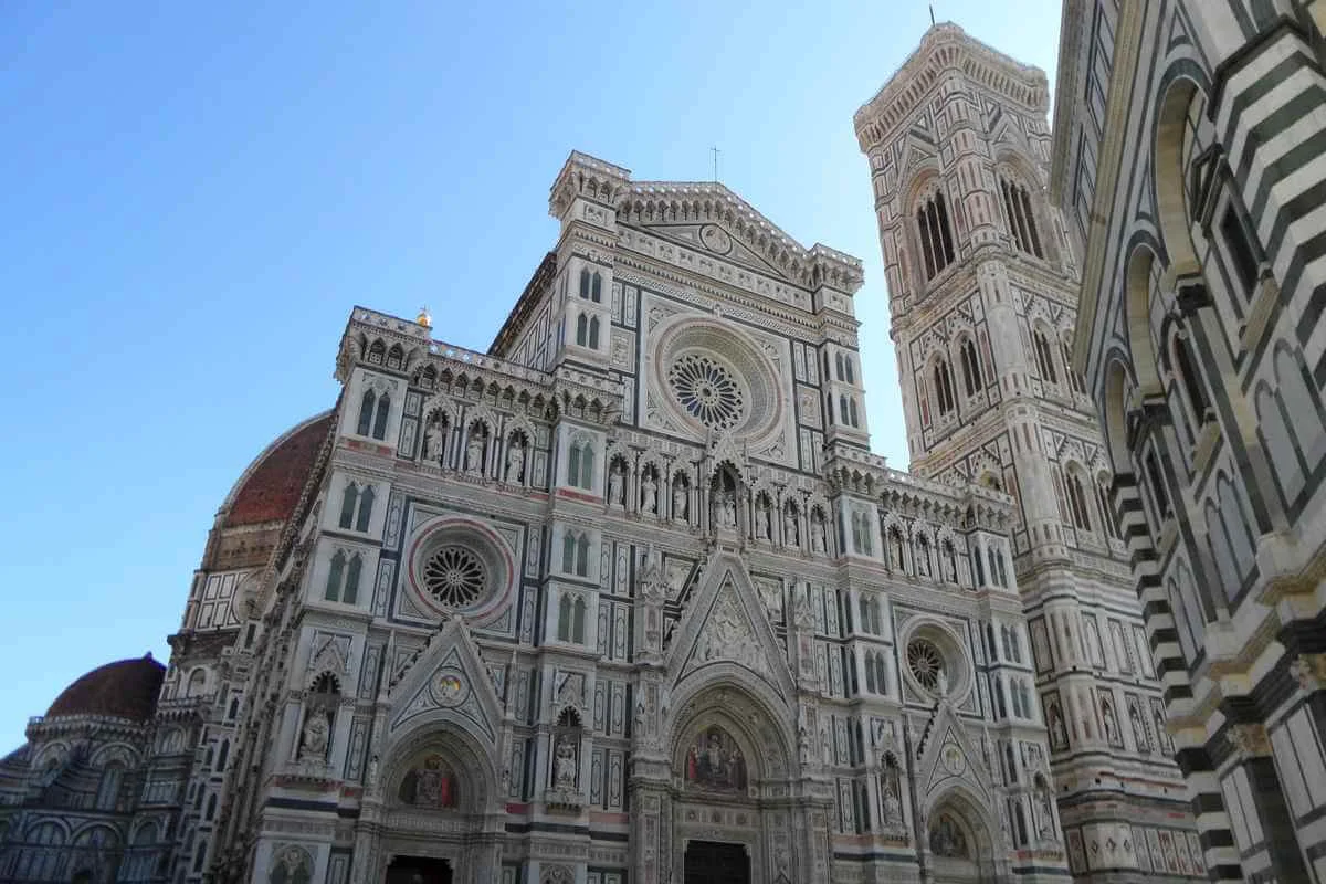 The Duomo cathedral, baptistery and bell tower are must-see sights for a 1 day in Florence itinerary.