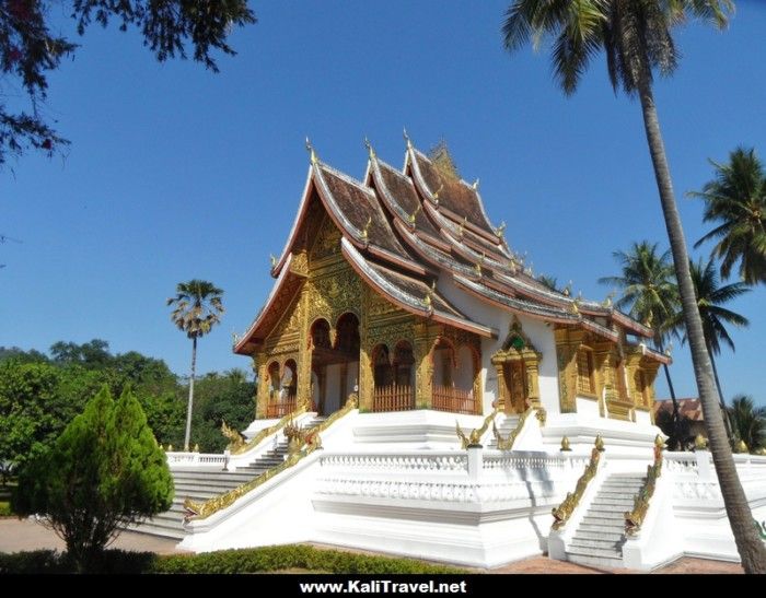 luang-prabang-national-museum-temple-laos