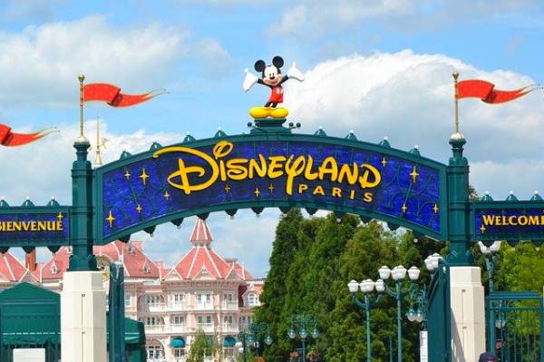 Mickey Mouse on top of the entrance to Disneyland Paris.