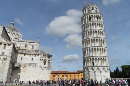 Why visit Pisa leaning tower and cathedral.
